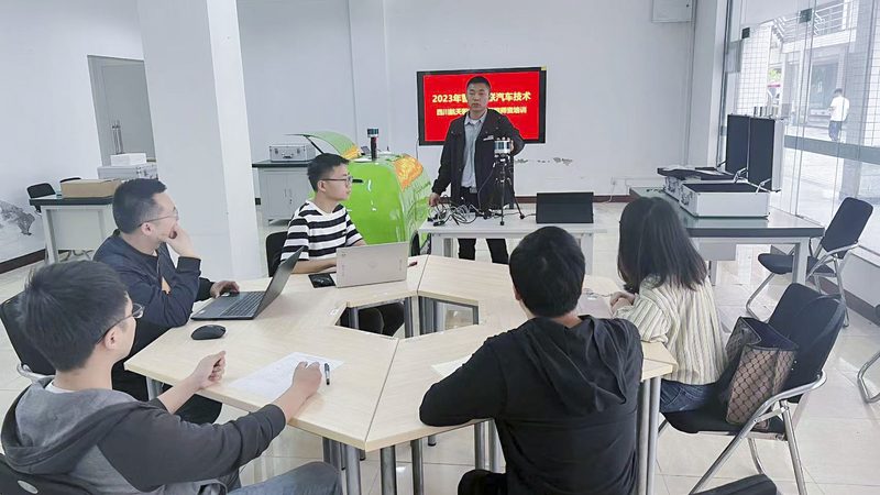 小标题：技能培训的必要性